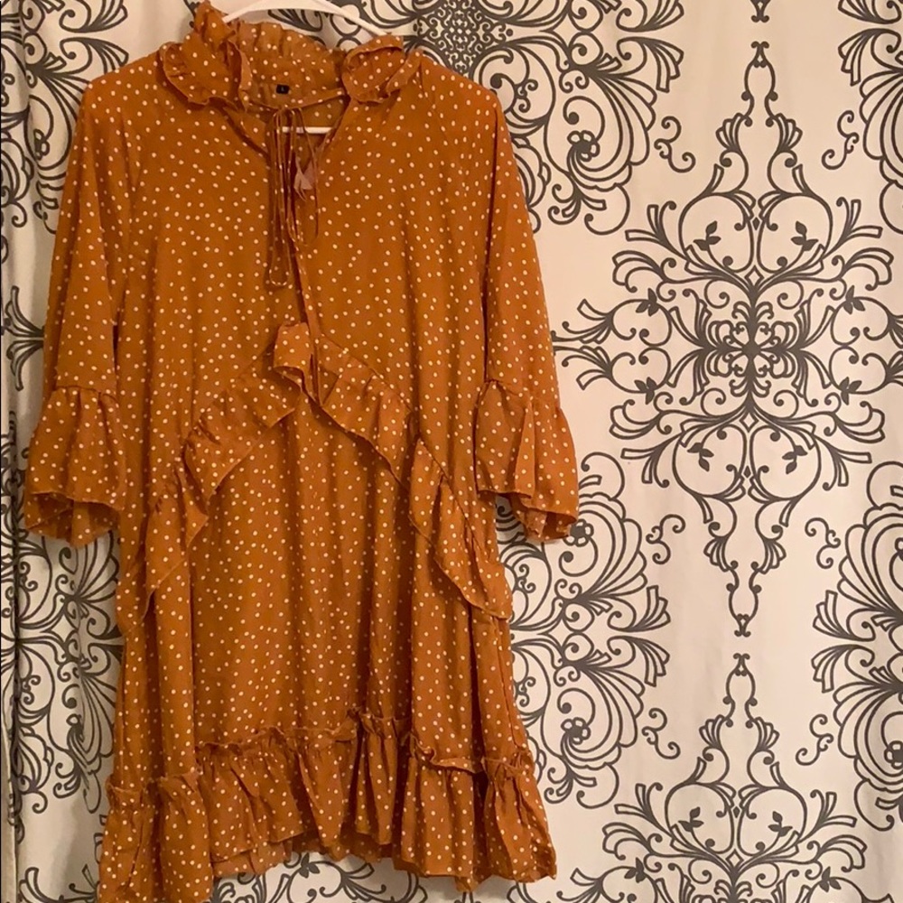 Polka dotted ruffled dress - Picture 5 of 5
